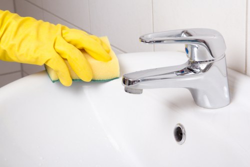 End of tenancy cleaning for a modern flat in E14