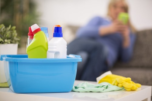 Professional cleaning of shared office and communal spaces in E14